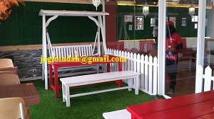 Ayunan Taman Kayu Jati untuk outlet baru Sweet Hut Resto di Gading Serpong Tangerang