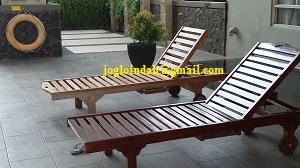 Kursi Kolam Renang Kayu Jati untuk Hotel Golden Tulip Cikokol Tangerang