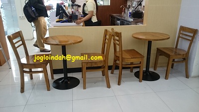 Set Meja Resto Kayu Jati untuk toko Indomaret Conv.Supomo Tebet Jakarta Selatan