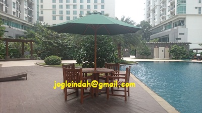 Set Meja Payung untuk Apartemen 1 Park Residence Jakarta Selatan