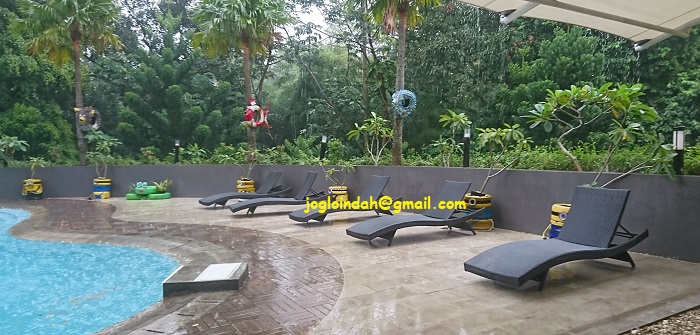 Sunbed Rotan Sintetis (Kursi Kolam Renang) untuk Ibis Styles Hotel Bogor Raya